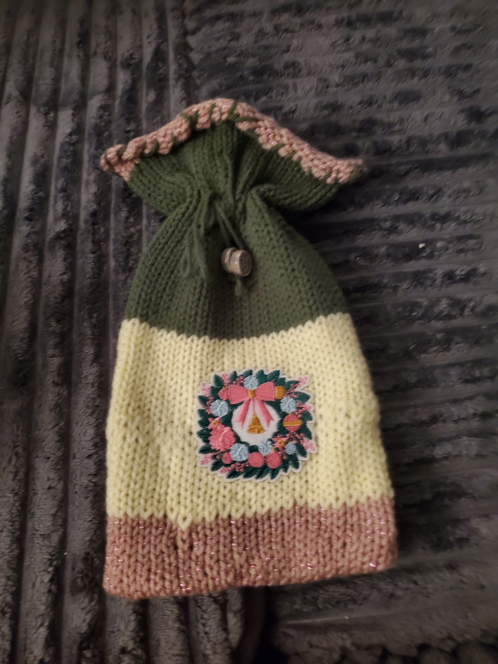 Kids Knit Drawstring Bag with Floral Patch - Green, Cream & Pink